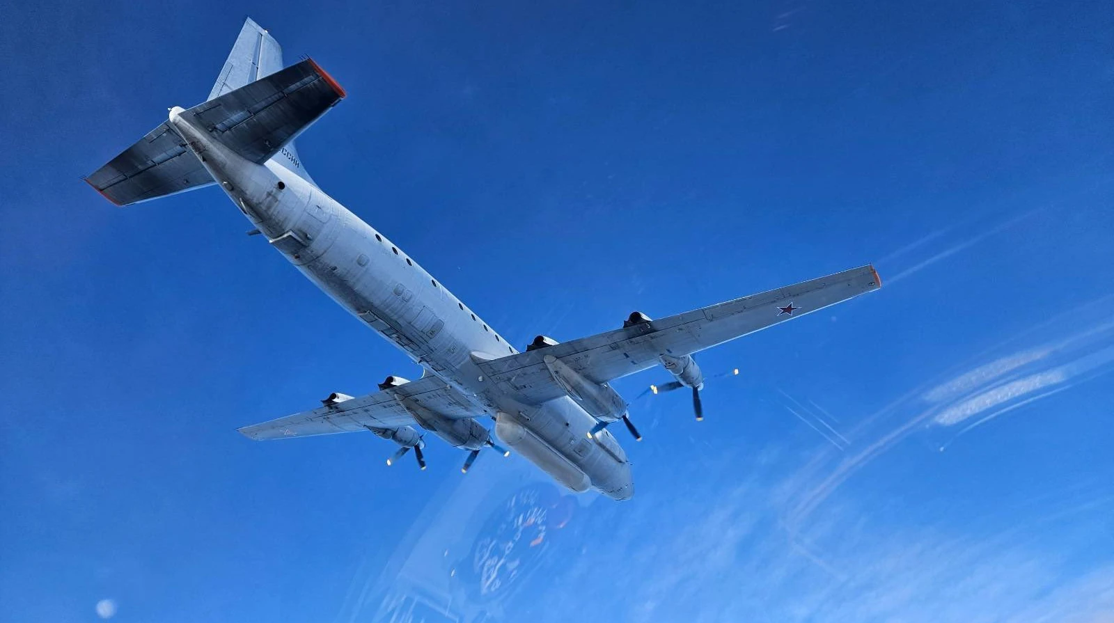 Польські винищувачі перехопили російський розвідувальний літак Іл-20 над Балтійським морем