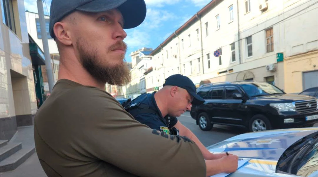 Автомобіль, в який підкинули пакети з речовинами у справі Ширшина